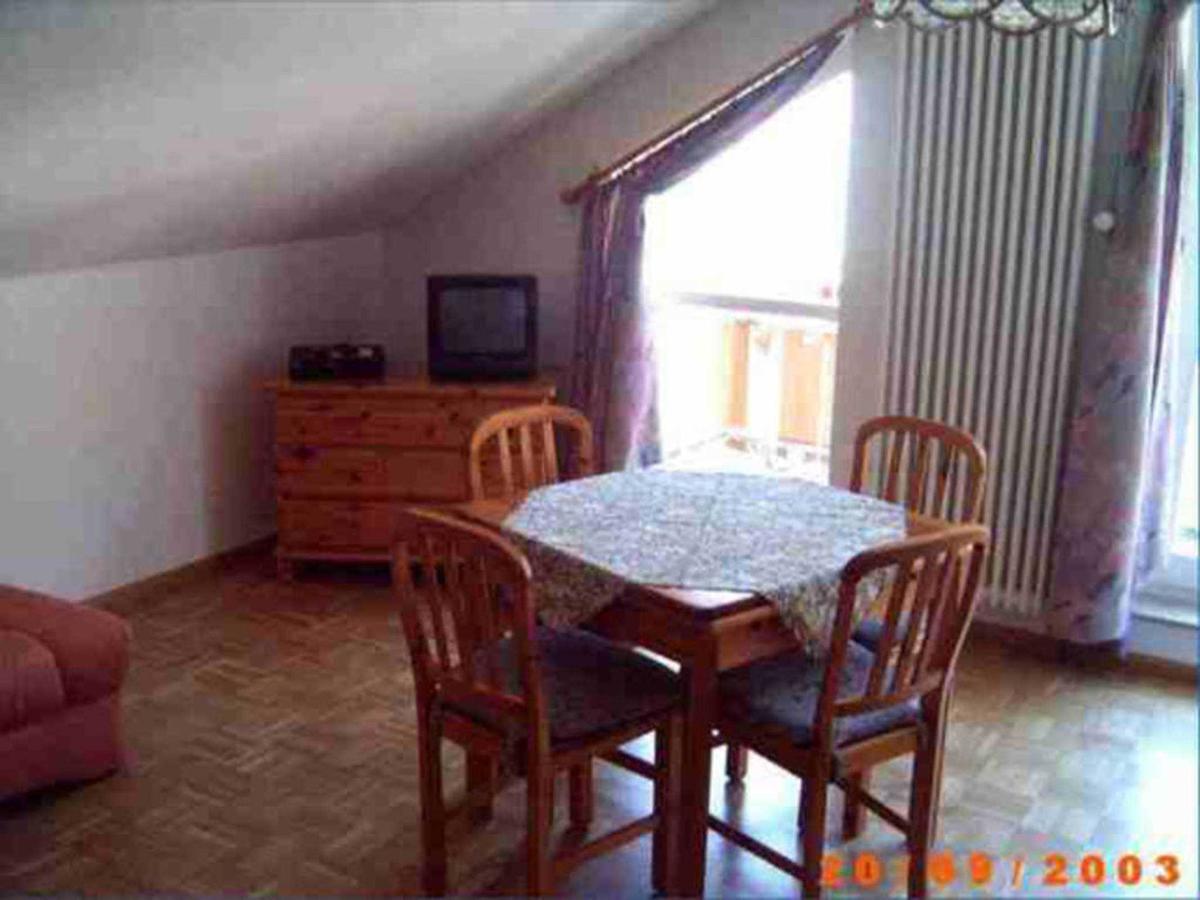 Ferienappartements Bruestle ไฟรบวร์กอิมไบรส์เกา ภายนอก รูปภาพ